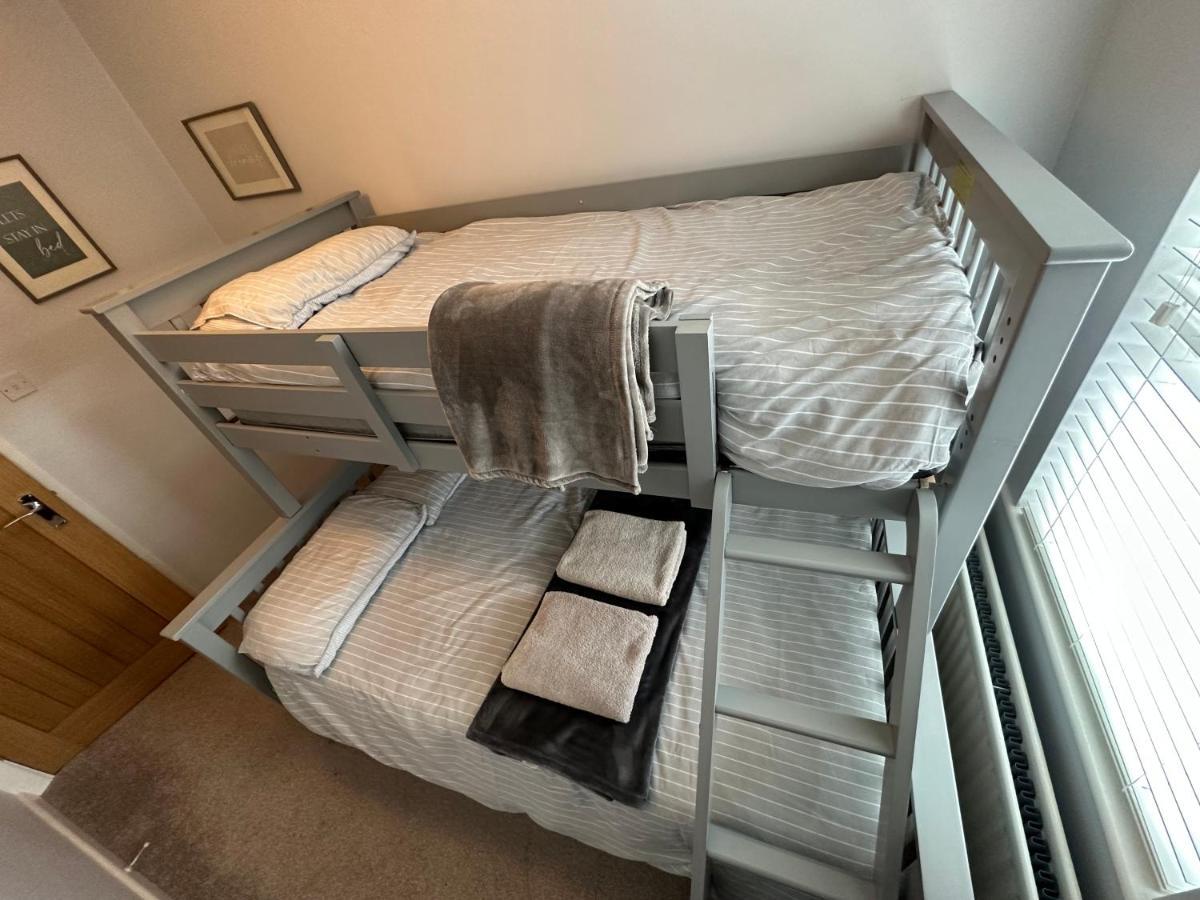 Cosy, 2 Bedroom Cottage In Guisborough Town Centre Екстериор снимка