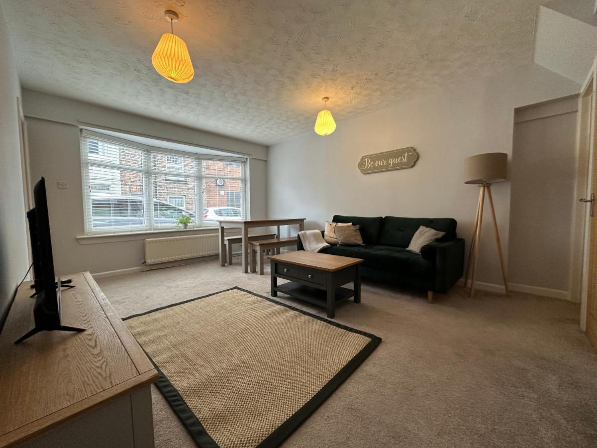 Cosy, 2 Bedroom Cottage In Guisborough Town Centre Екстериор снимка