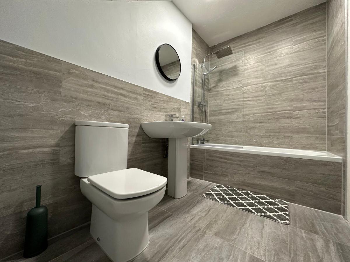 Cosy, 2 Bedroom Cottage In Guisborough Town Centre Екстериор снимка